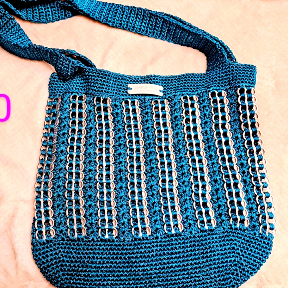 Shoulder purse